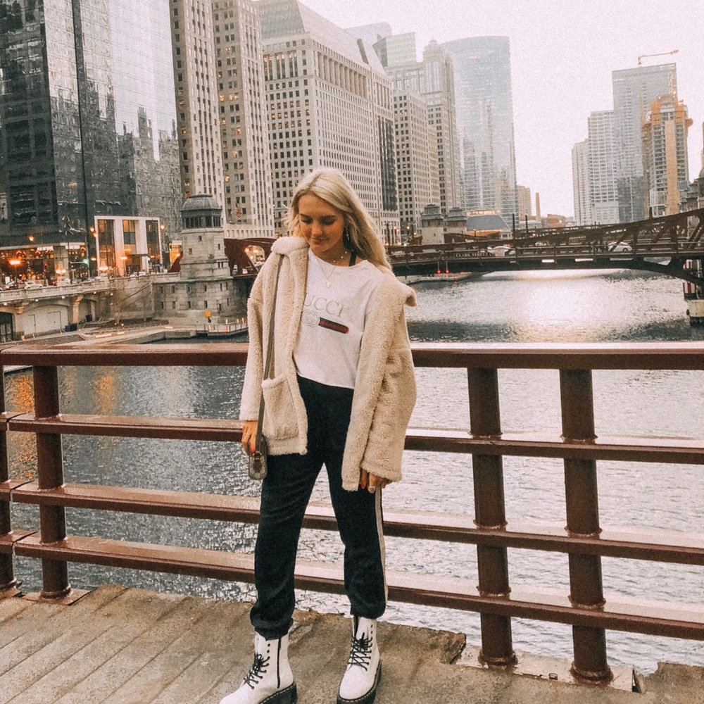 Meet your Posher, Camryn